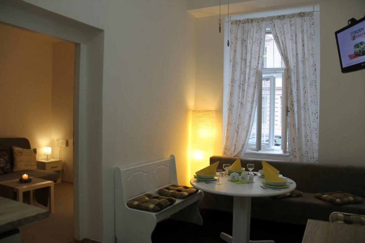 Apartment Vltava Praga Esterno foto